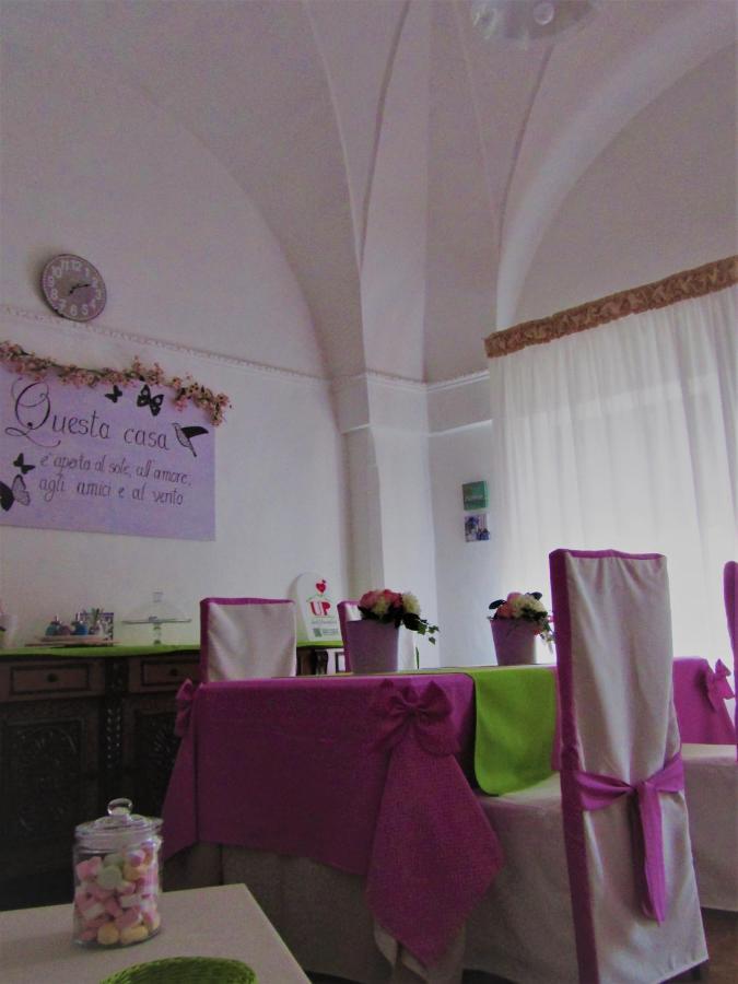 Up Bed & Breakfast Carosino ภายนอก รูปภาพ