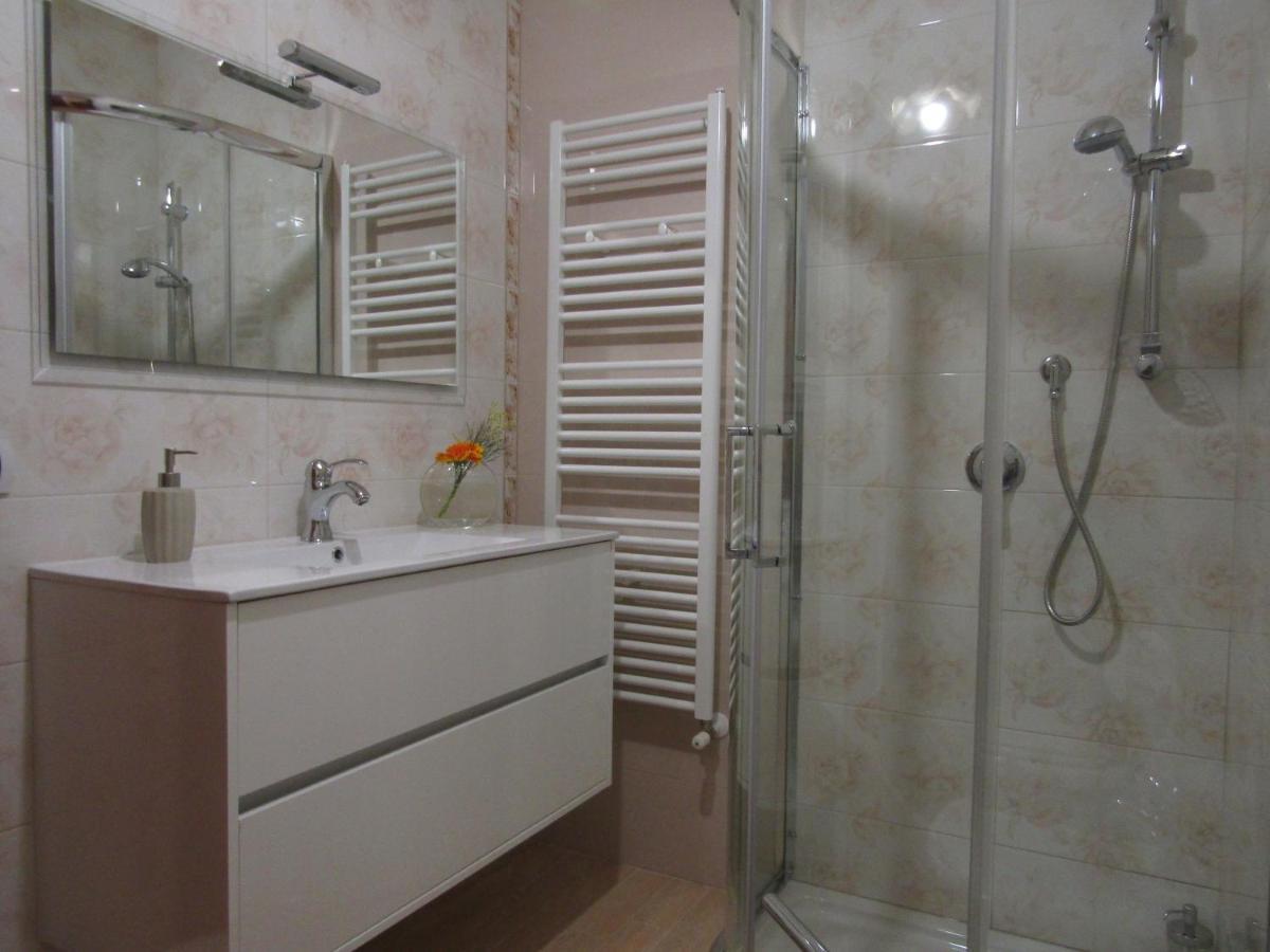 Up Bed & Breakfast Carosino ภายนอก รูปภาพ